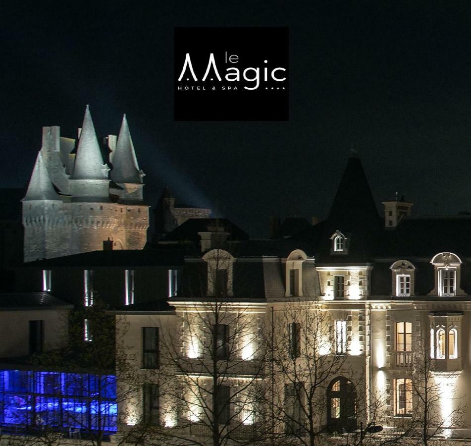 Le Magic Hotel & Spa Vitré Εξωτερικό φωτογραφία